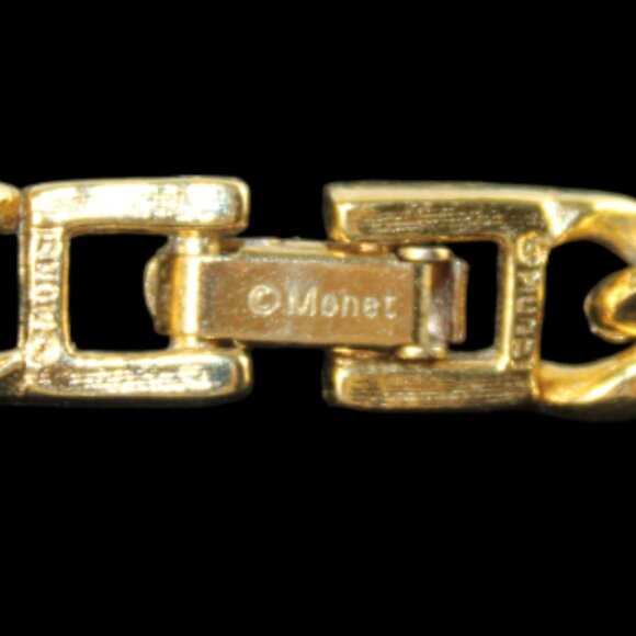Monet Signed Gold Tone Heavy Link Choker Vintage Necklace - Picture 2 of 3